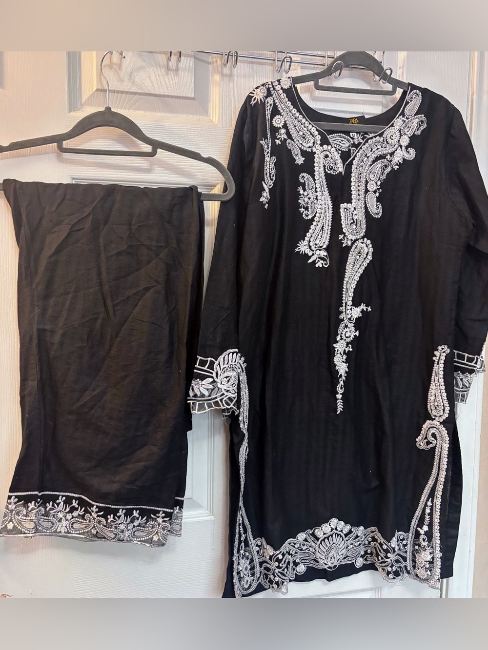 Shalwar Kameez medium bust 40